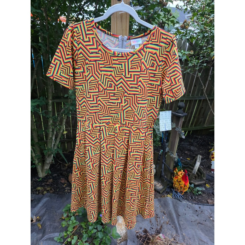 LuLaRoe Amelia Dress Large NWT Geometric Maze Multi-Color Short Sleeve Zipper